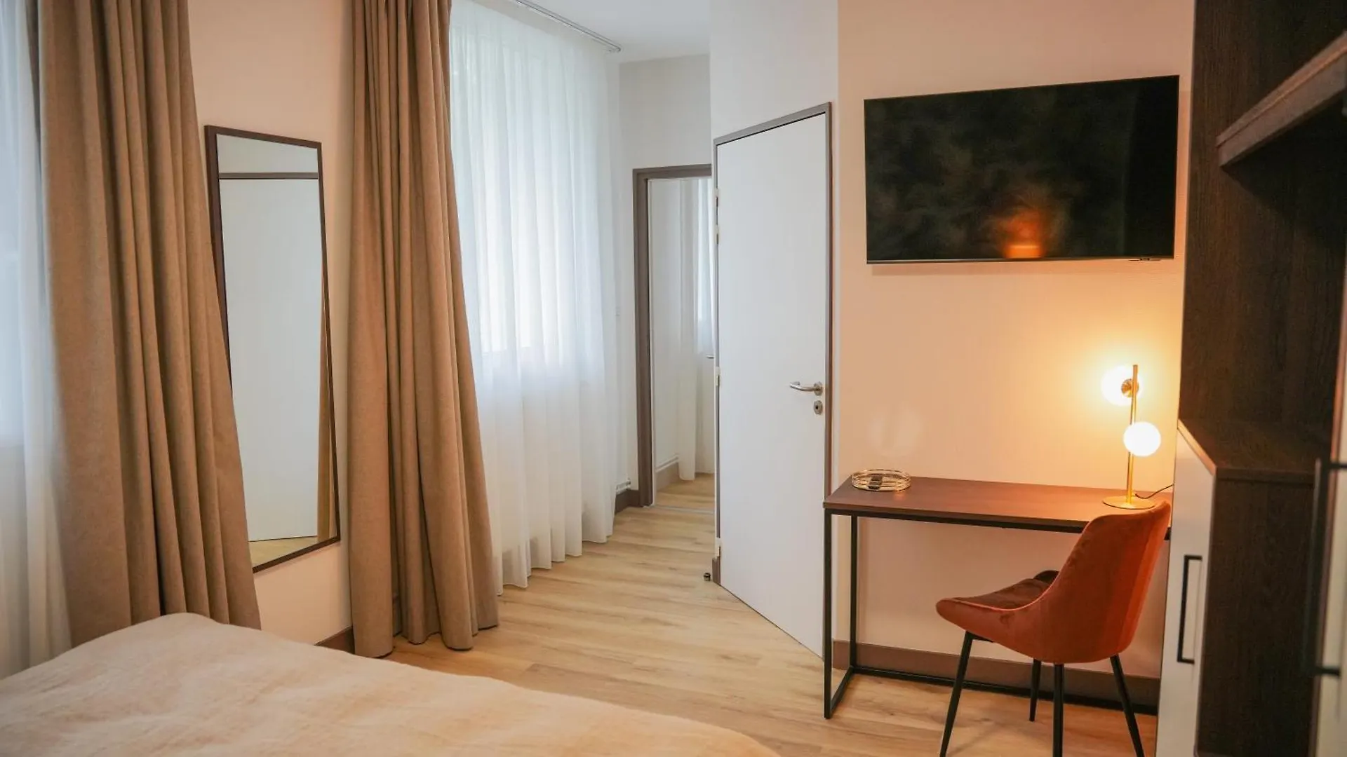 Appart hôtel Koonty - Chambres Et Appartements A Landerneau France