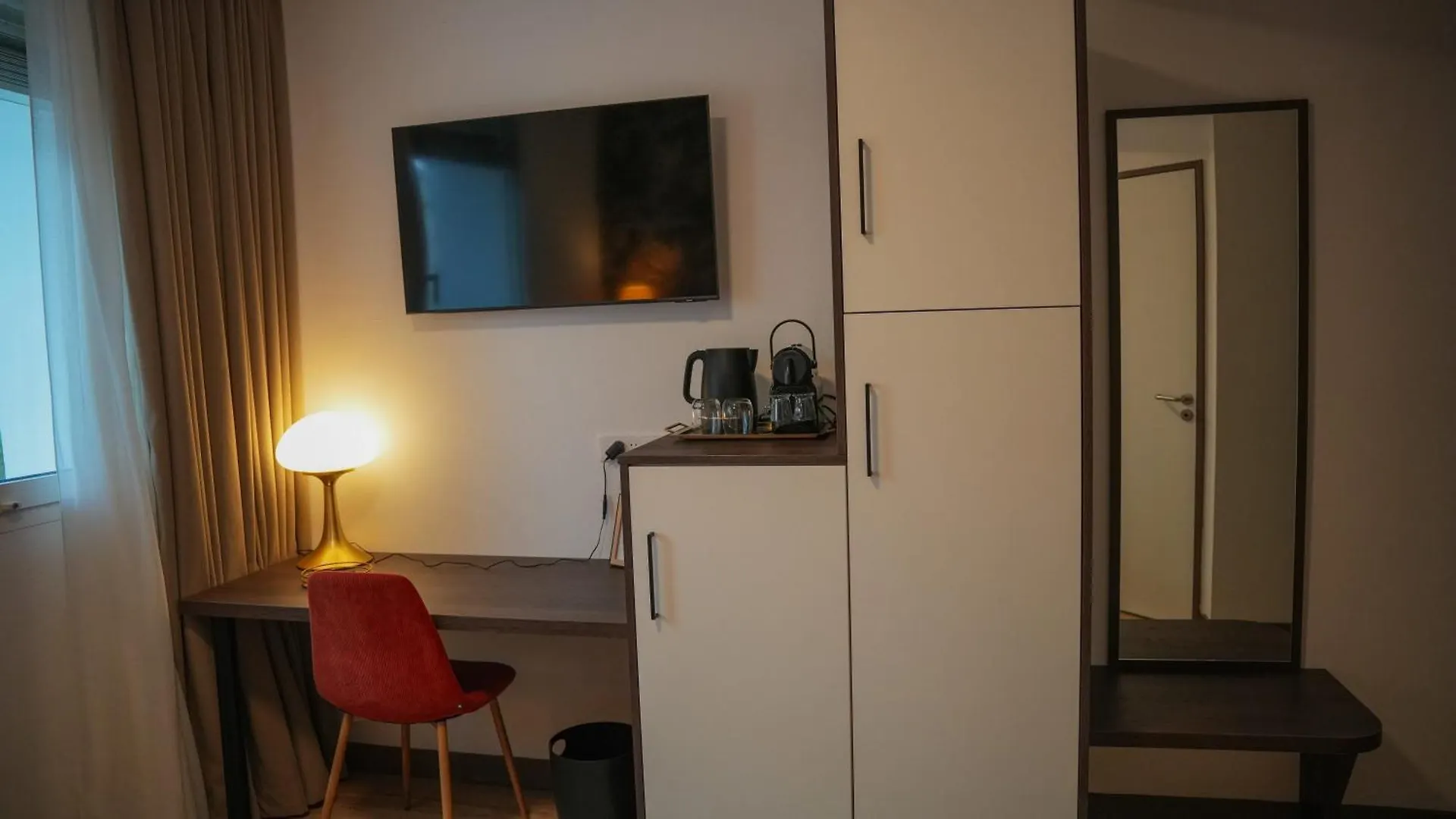 Koonty - Chambres Et Appartements A Landerneau 0*,